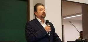 Sursa foto: snspa.ro